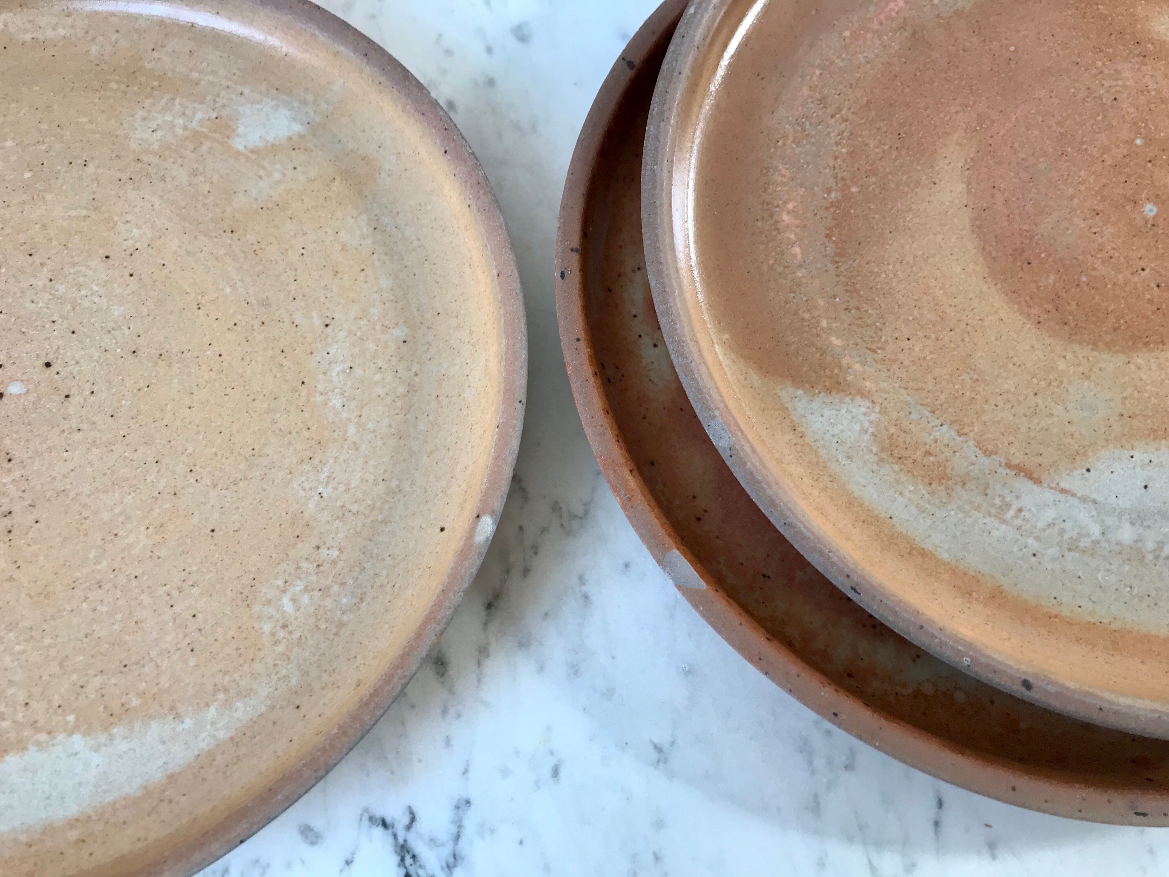 Set of 6 flat plates in artisanal sandstone 60s-70s
