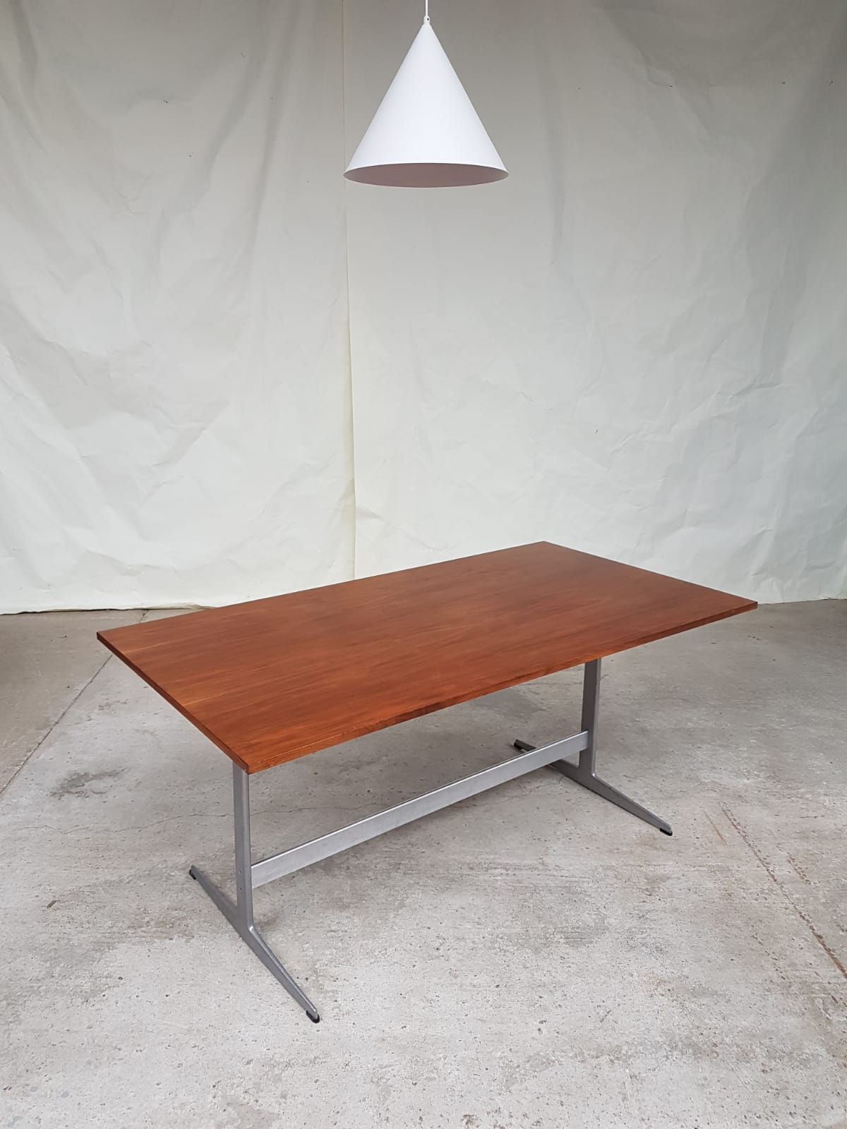 Aluminium dining table Arne Jacobsen for Fritz Hansen
