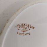 Plat de service ou assiette creuse en faïence de Longwy ," Cyprus"