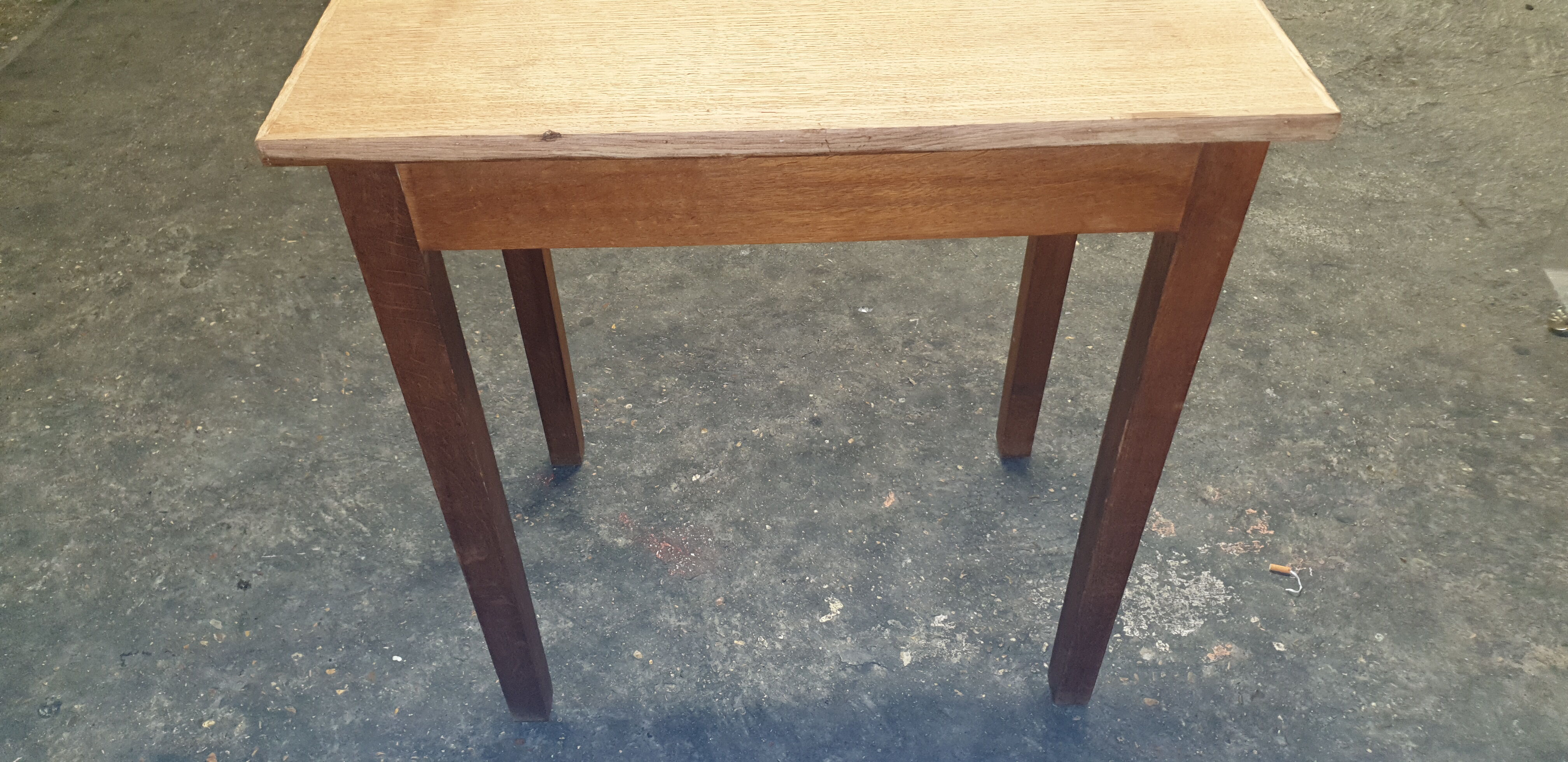 Solid oak bedroom table