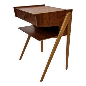Table d'appoint/de chevet vintage scandinave en teck, design des années 60