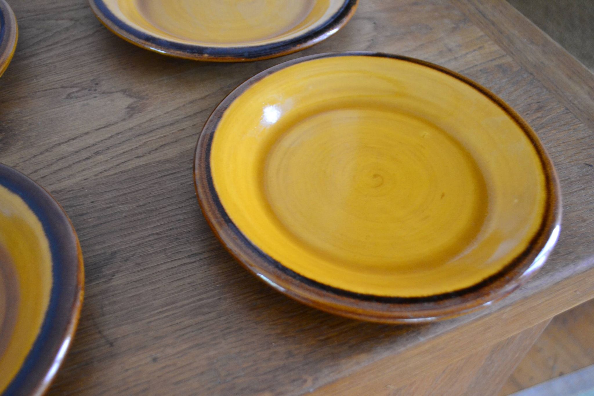 Saint Clément plates porcelain from the 1960s.