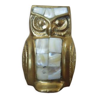 Owl, owl in golden brass and mother-of-pearl 70s