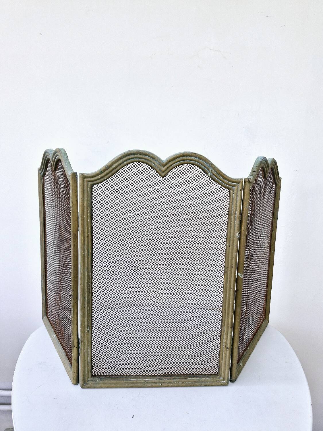 Old brass fire screen 75x38cm fireplace protection screen
