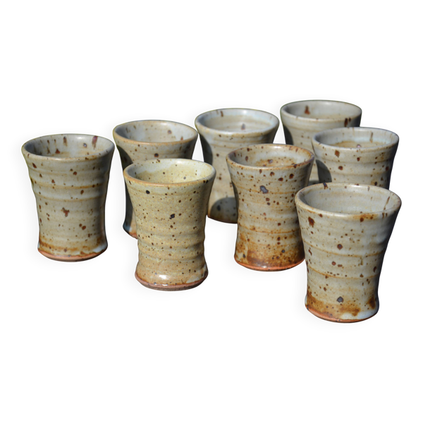 8 gobelets, mugs en grès pyrité Gustave Tiffoche