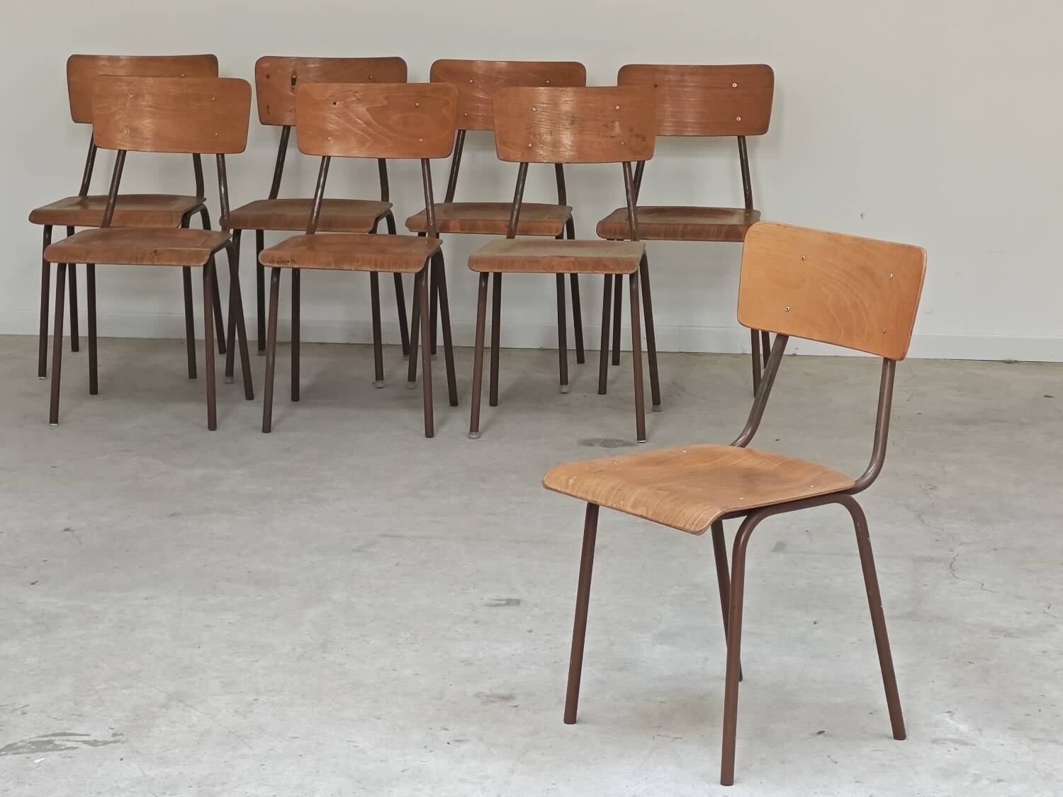 Set of 6 Czech school chairs in metal and wood, Kovona bistro style.