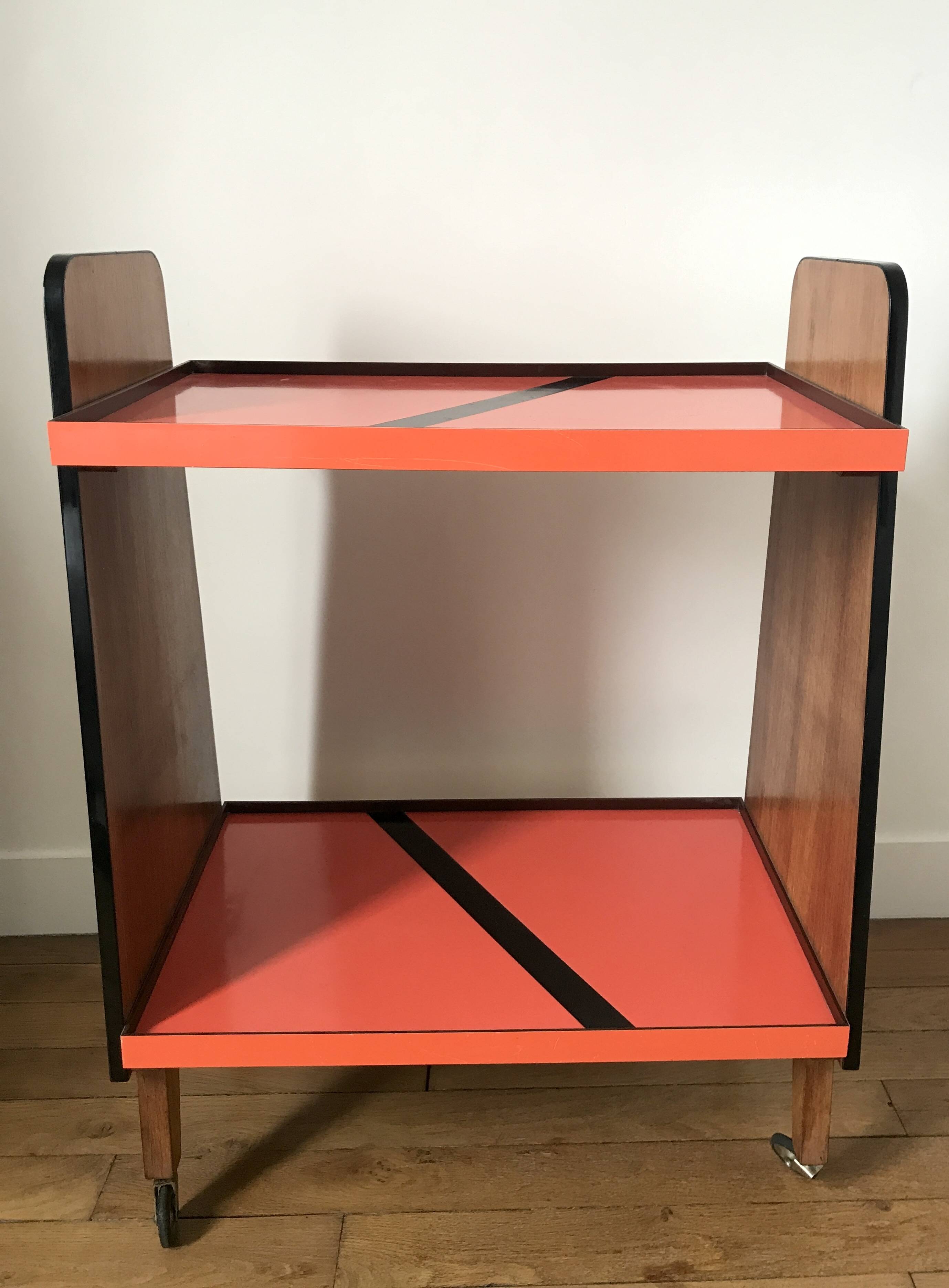 Desserte vintage orange, pieds en équerre et montants bois, années 60