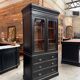 Display cabinet from the late 19th century.