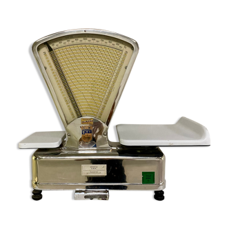 Vintage chrome scale