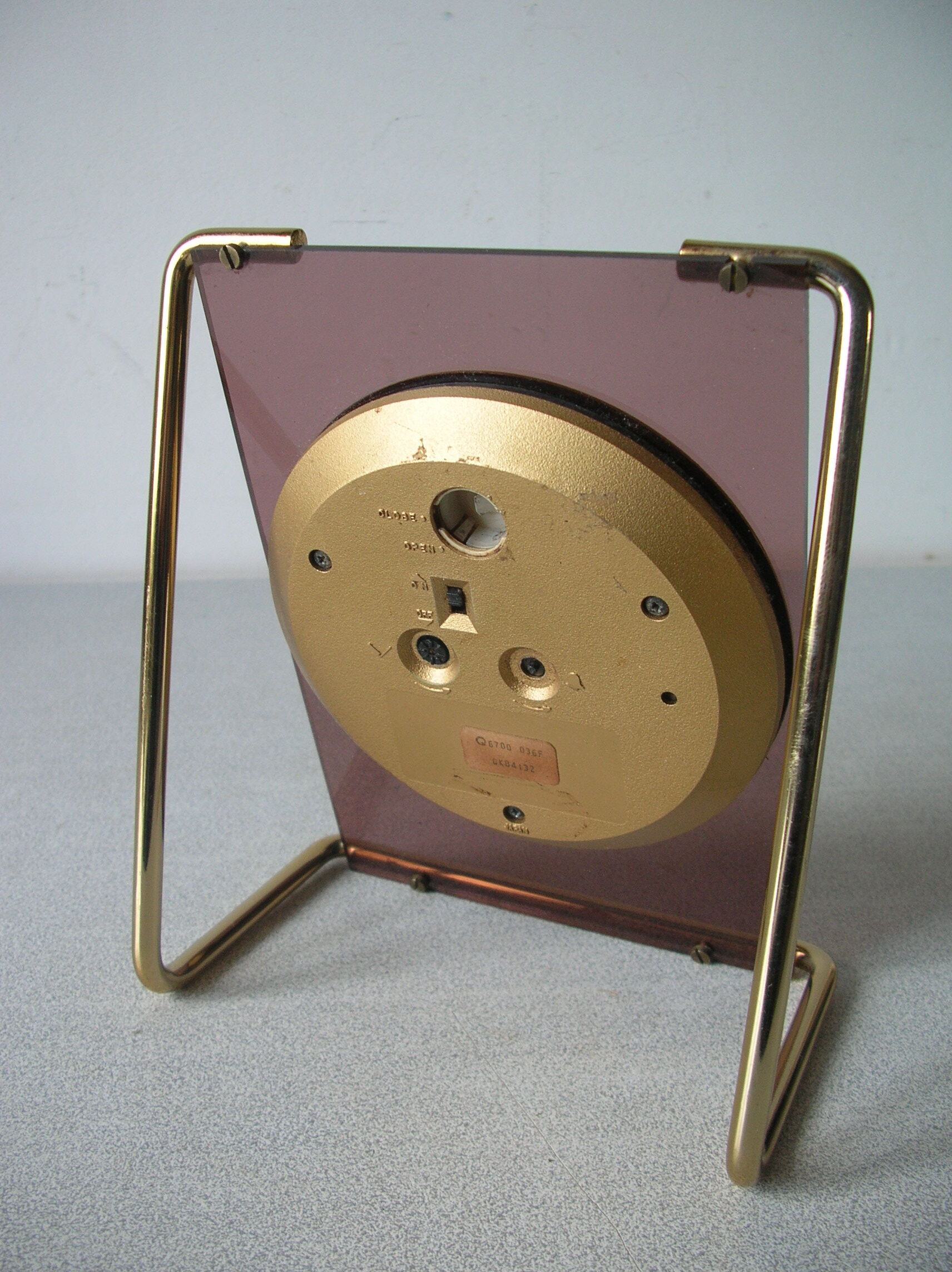 Old citizen quartz japan table clock