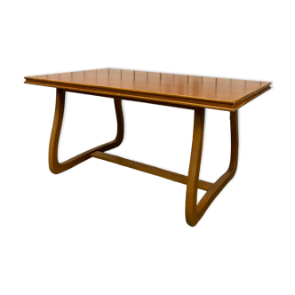 Table a manger scandinave