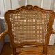 Fauteuil cabriolet canné – Style classique chic