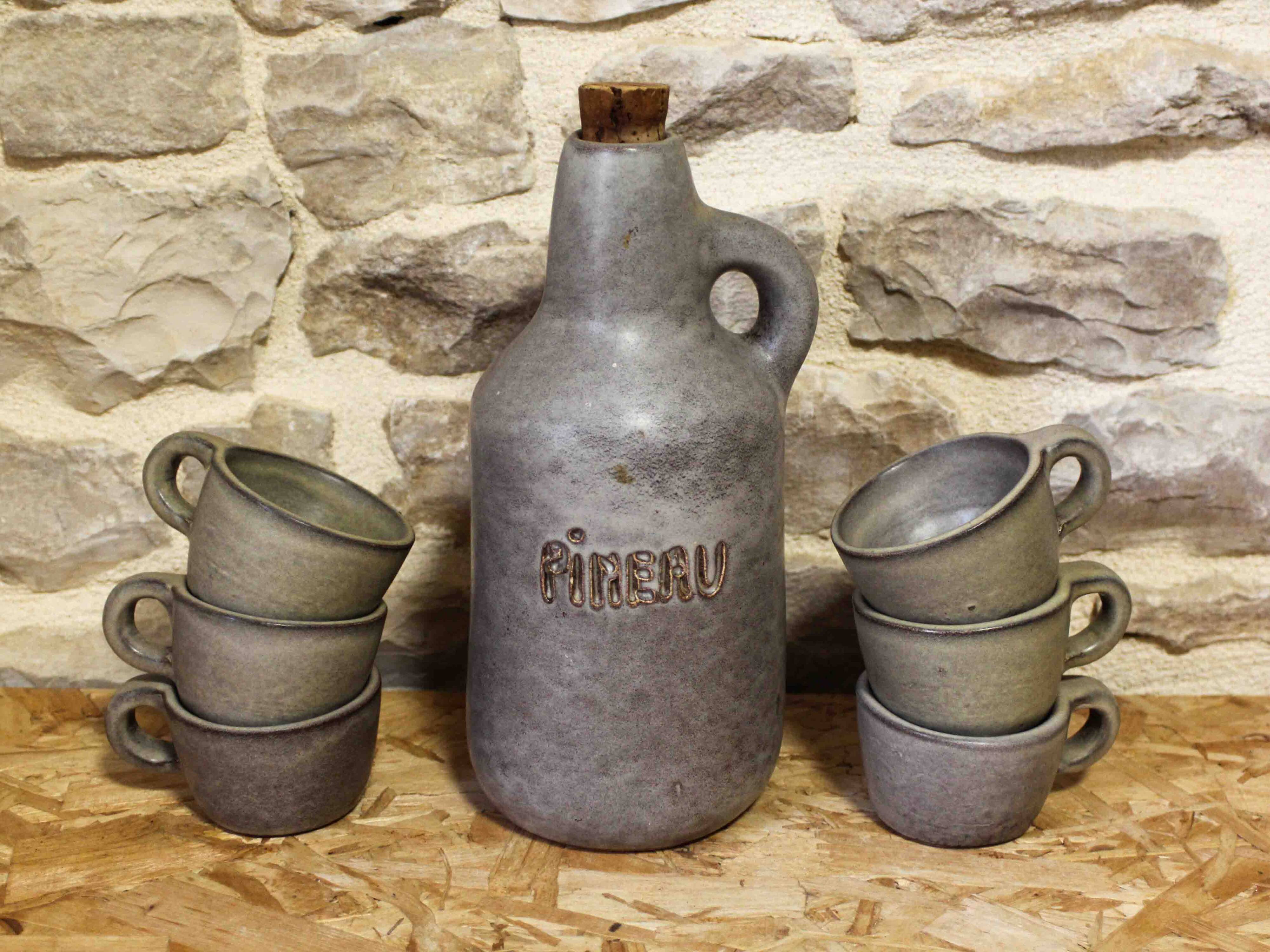 Idlas ceramic pineau service