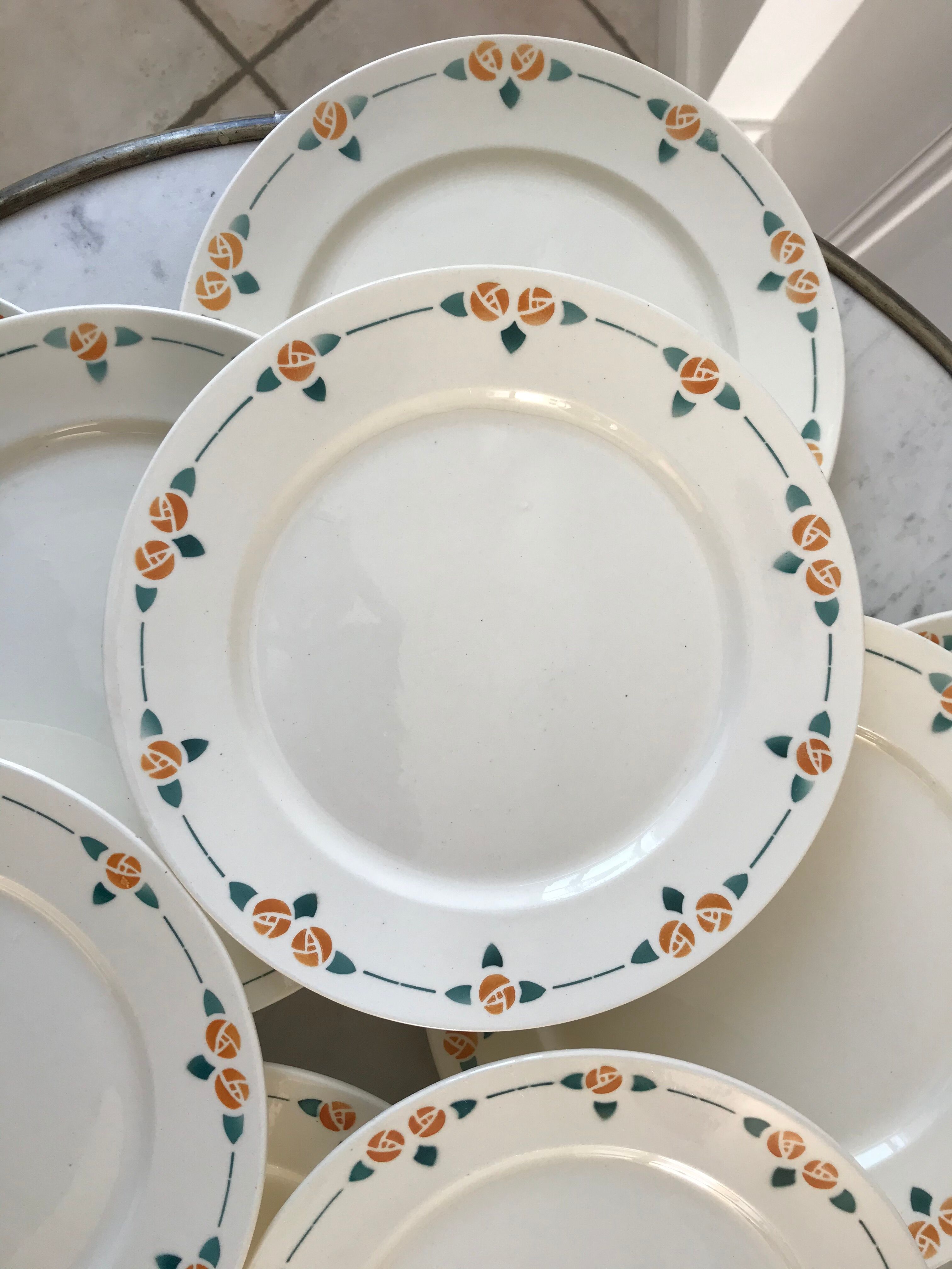 Set of 11 dessert plates Badonviller 30s