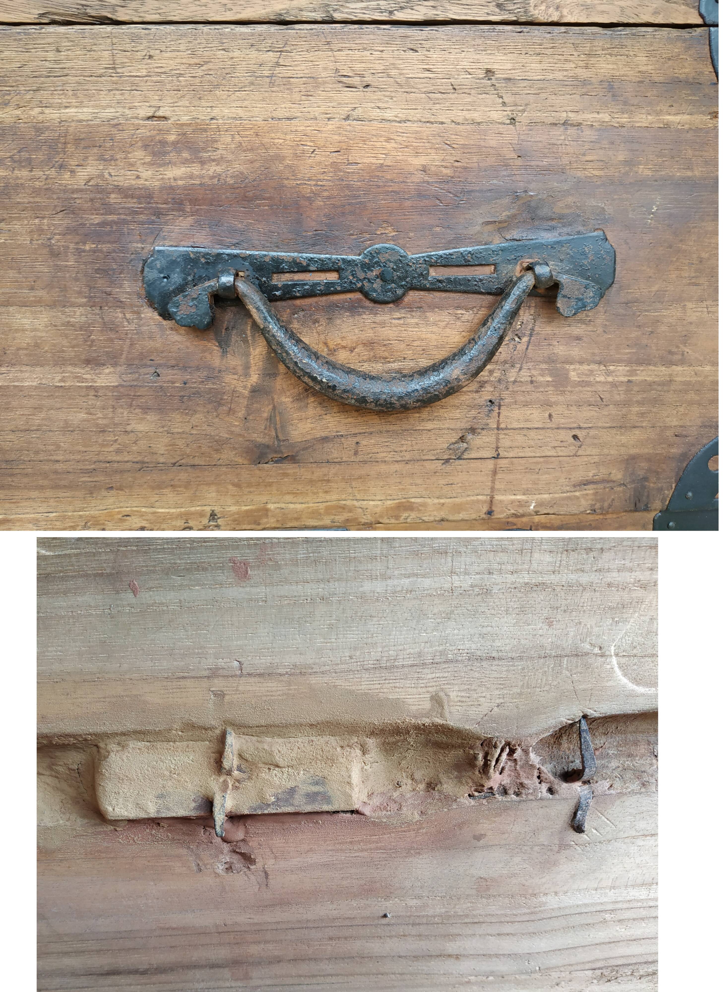 Tansu Japan 19th-century laundry dresser