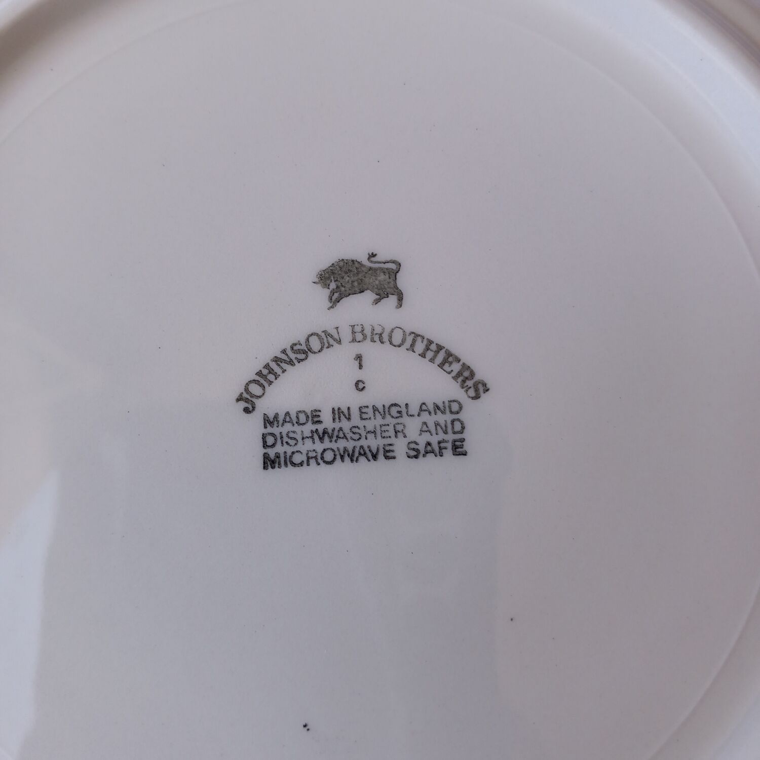 Johnson brothers plates