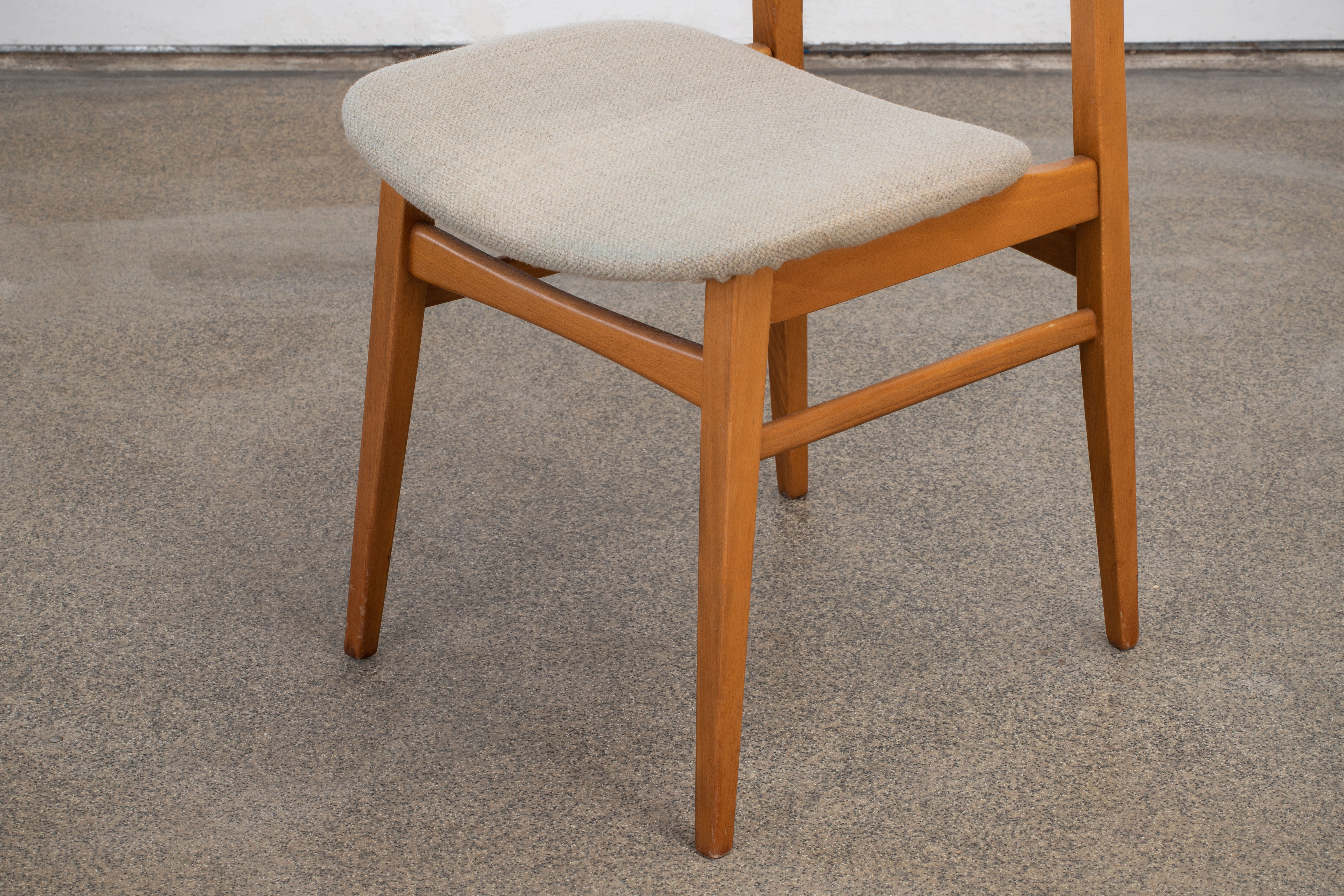 Scandinavian chairs 46 cm
