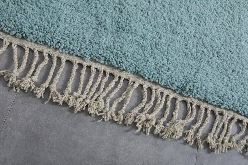 Traditional handmade Berber rug 250cmx150cm