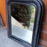 Black arched mirror with period and Napoleon III style patterns - mercury ice