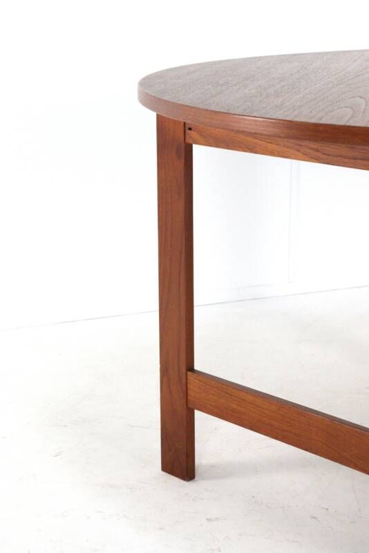 Table de salle à manger pliante en teck danois « Skovlund » - style moderne du milieu du siècle