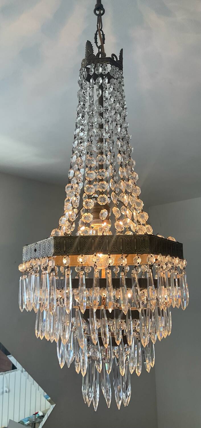 Lustre Montgolfière en laiton et pampilles