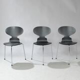 Egg table & ant chairs by Arne Jacobsen, Fritz Hansen