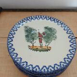5 small Saint Clément plates/saucers