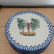 5 petites assiettes/ soucoupes Saint Clément