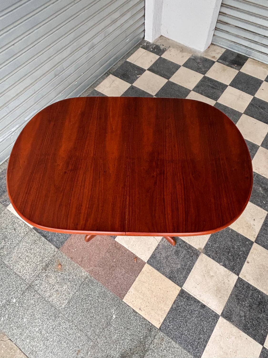 Vintage Scandinavian extendable table