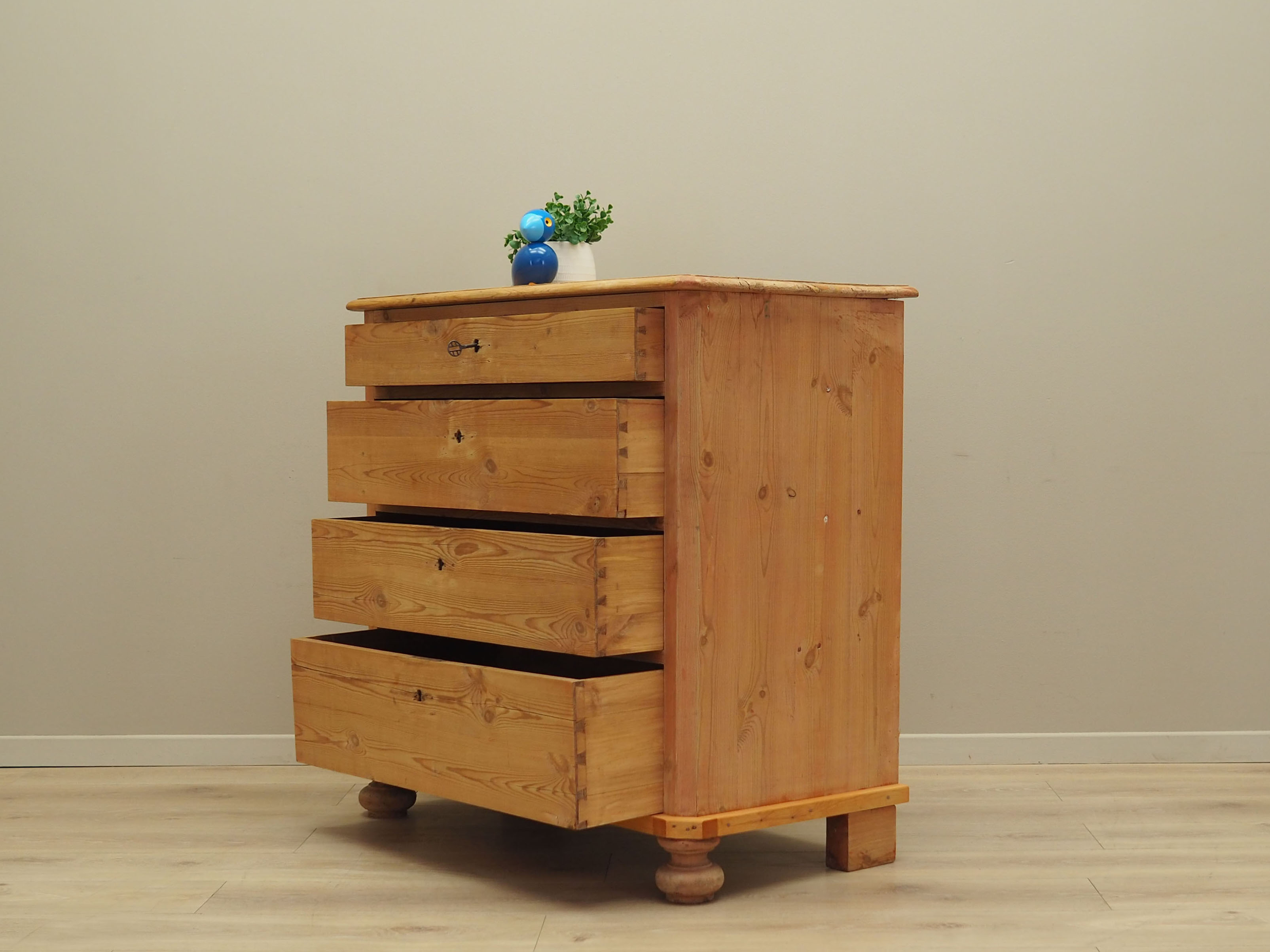 Pine chest of drawers, Danish design, 1950s, production: Denmark