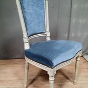 Chaise  tapissée style Louis XVI