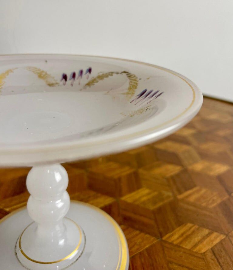 XIXth century opaline jewelry dish