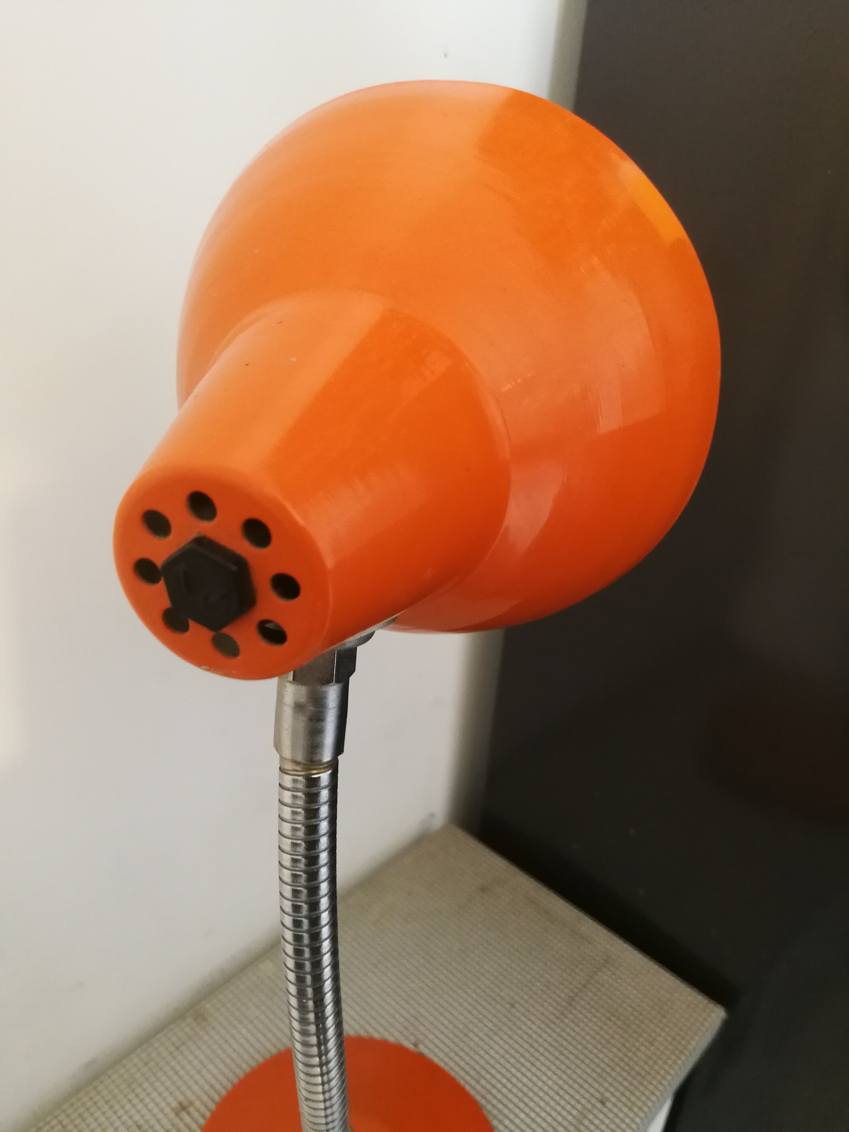 'Orange' desk lamp