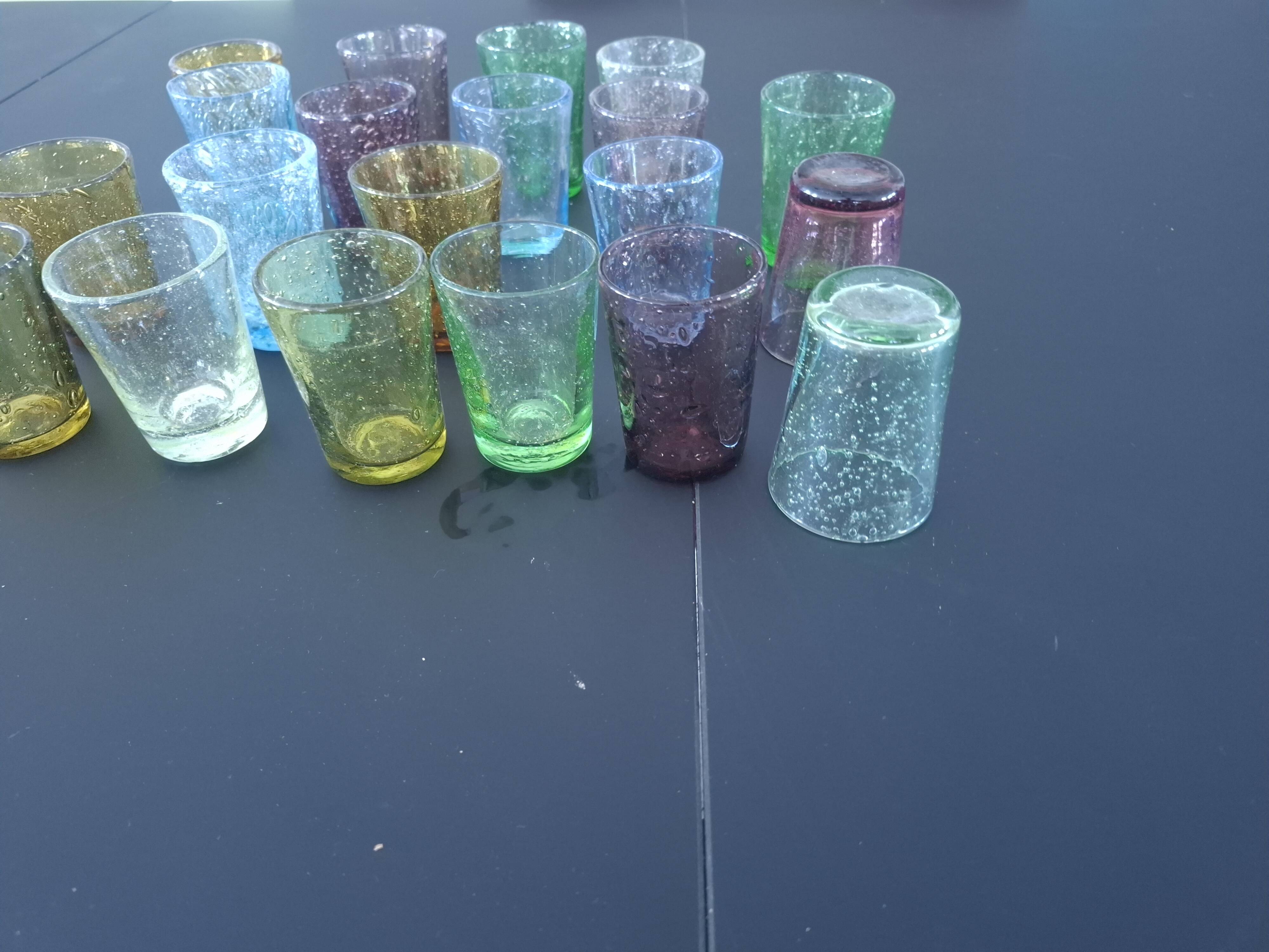 20 verres biot en verre souffle