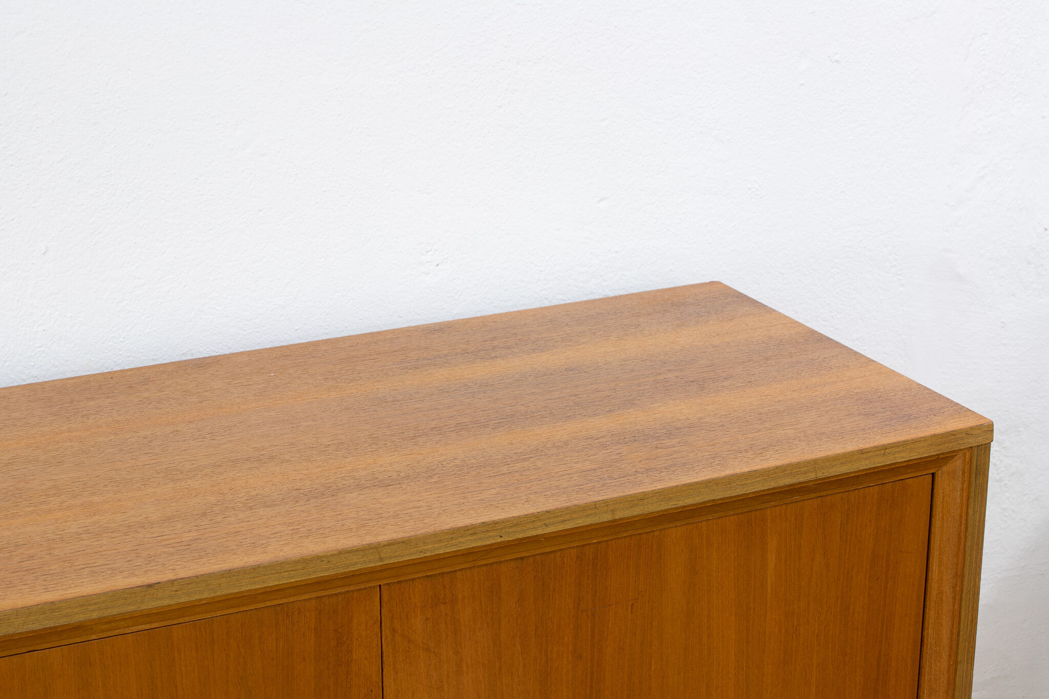 scandinavian enfilade – 260 cm