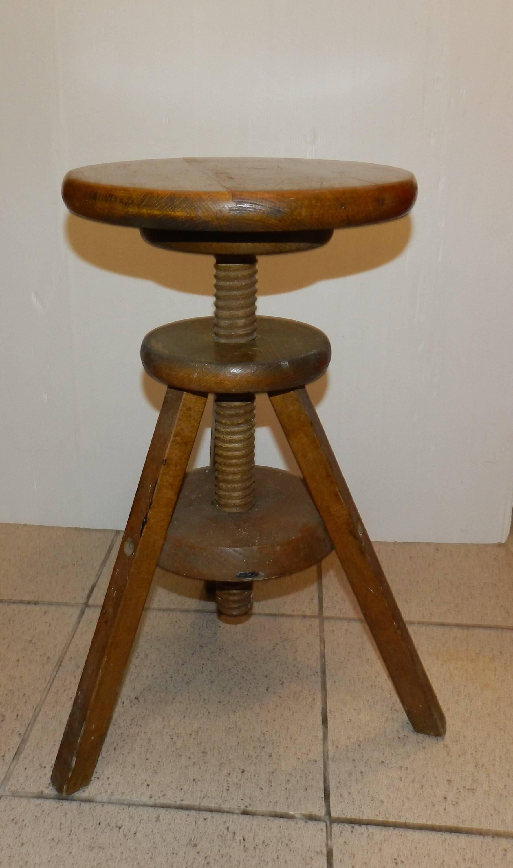 Vintage screw stool
