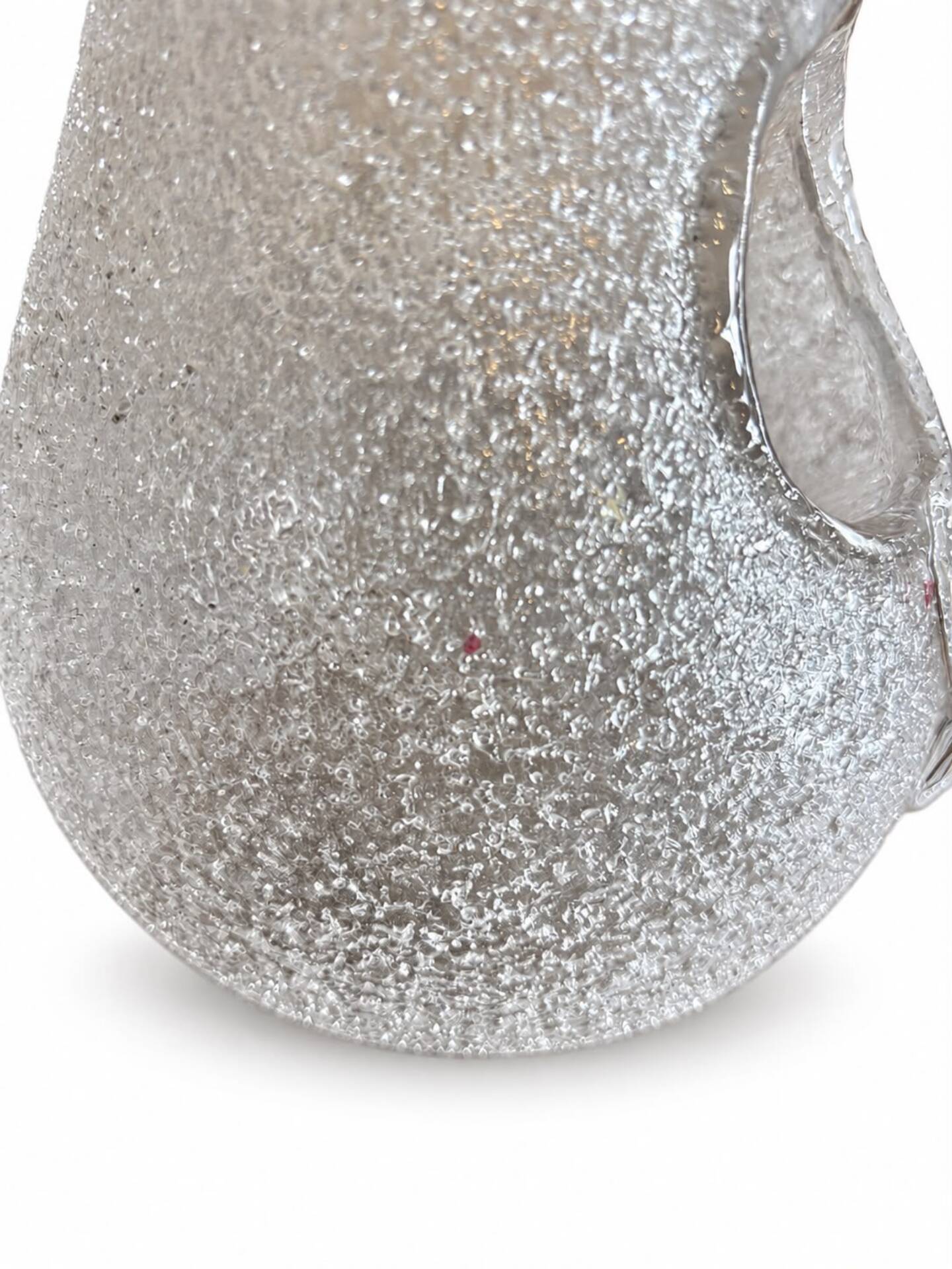 Pichet à glace en cristal givré Baccarat.