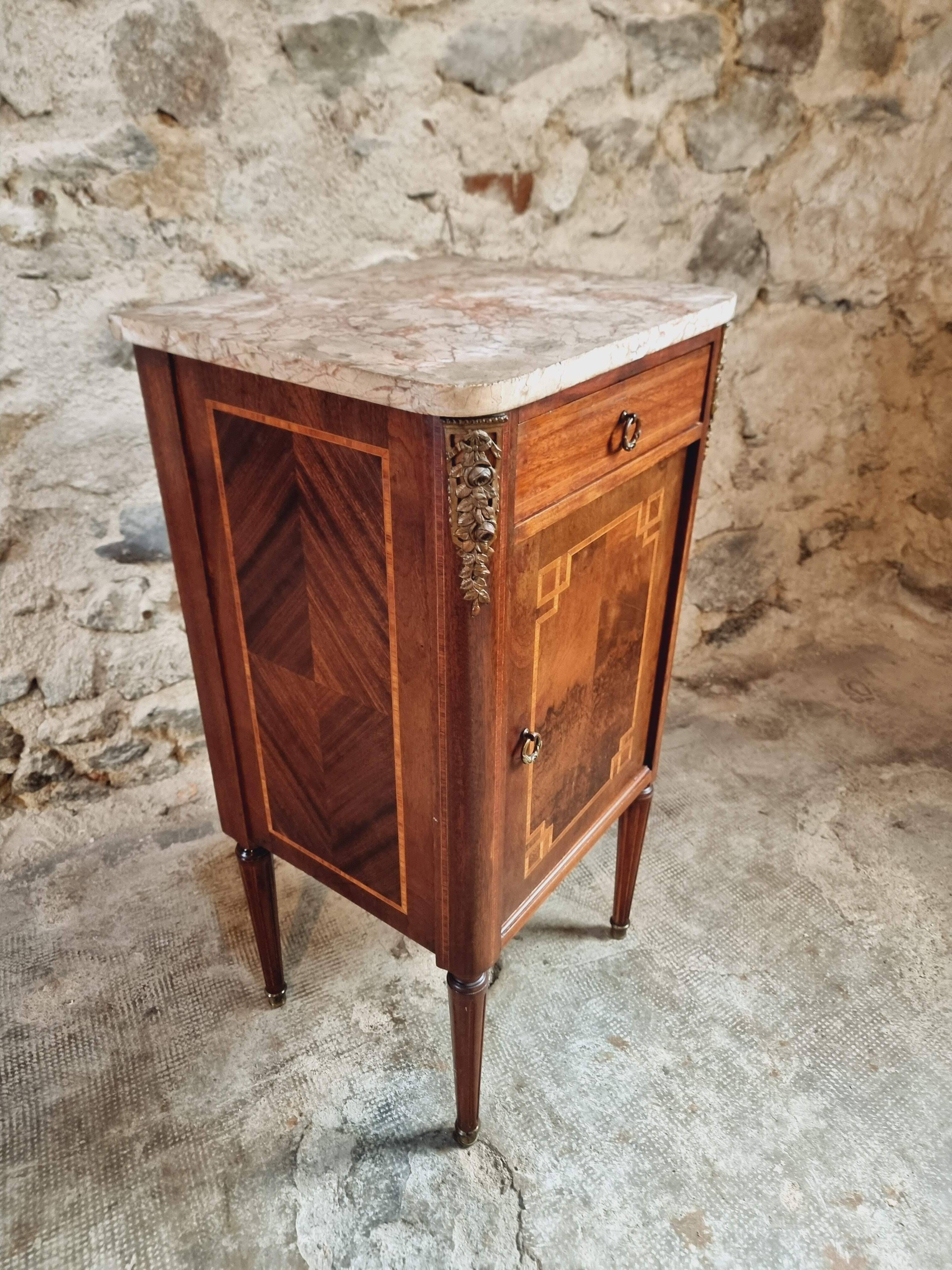 Petit meuble d'appoint de style Empire – Vers 1900