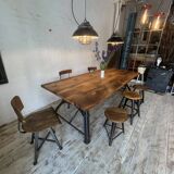 Table industrielle en bois