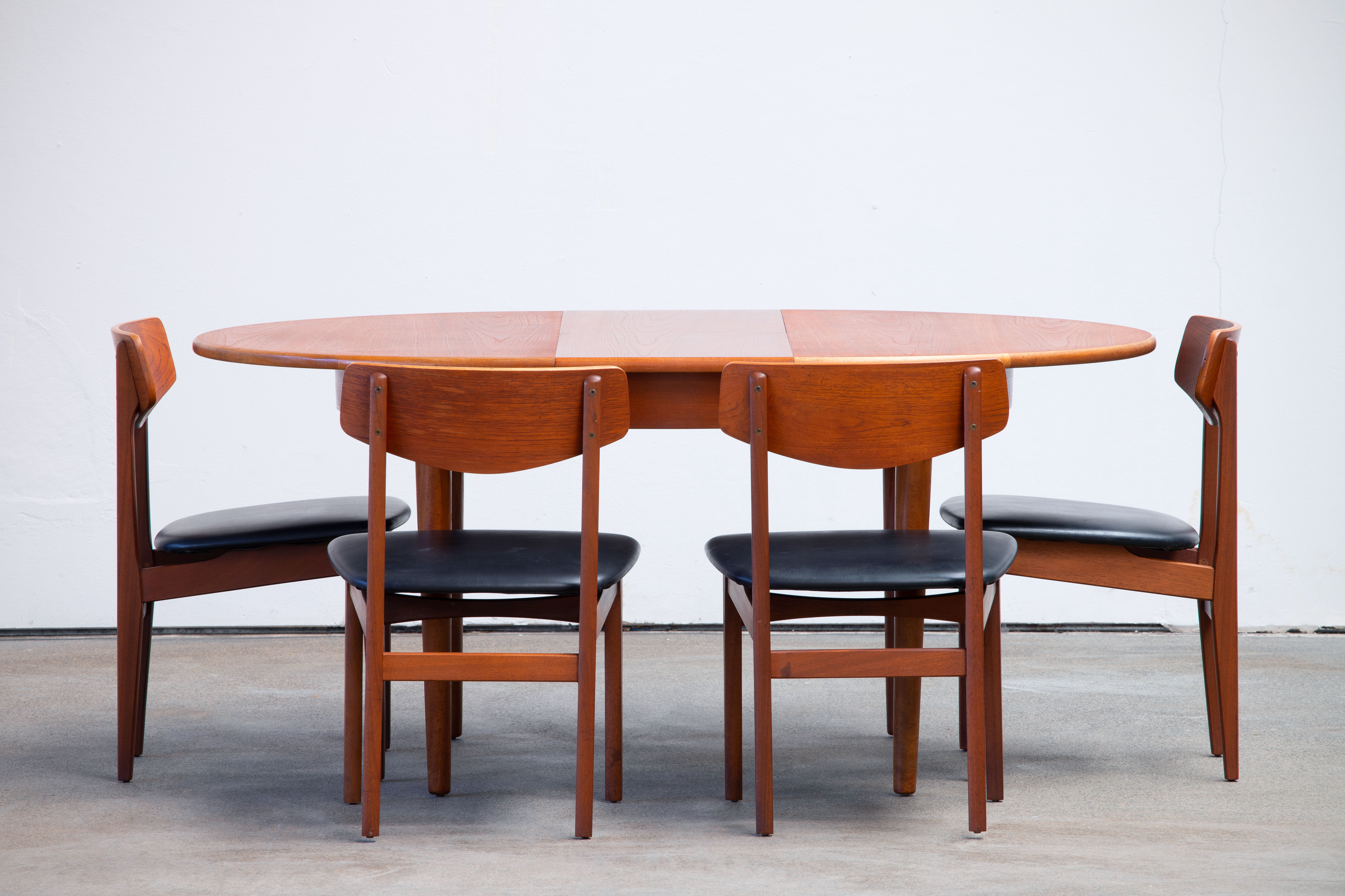 Vintage Scandinavian table 1960