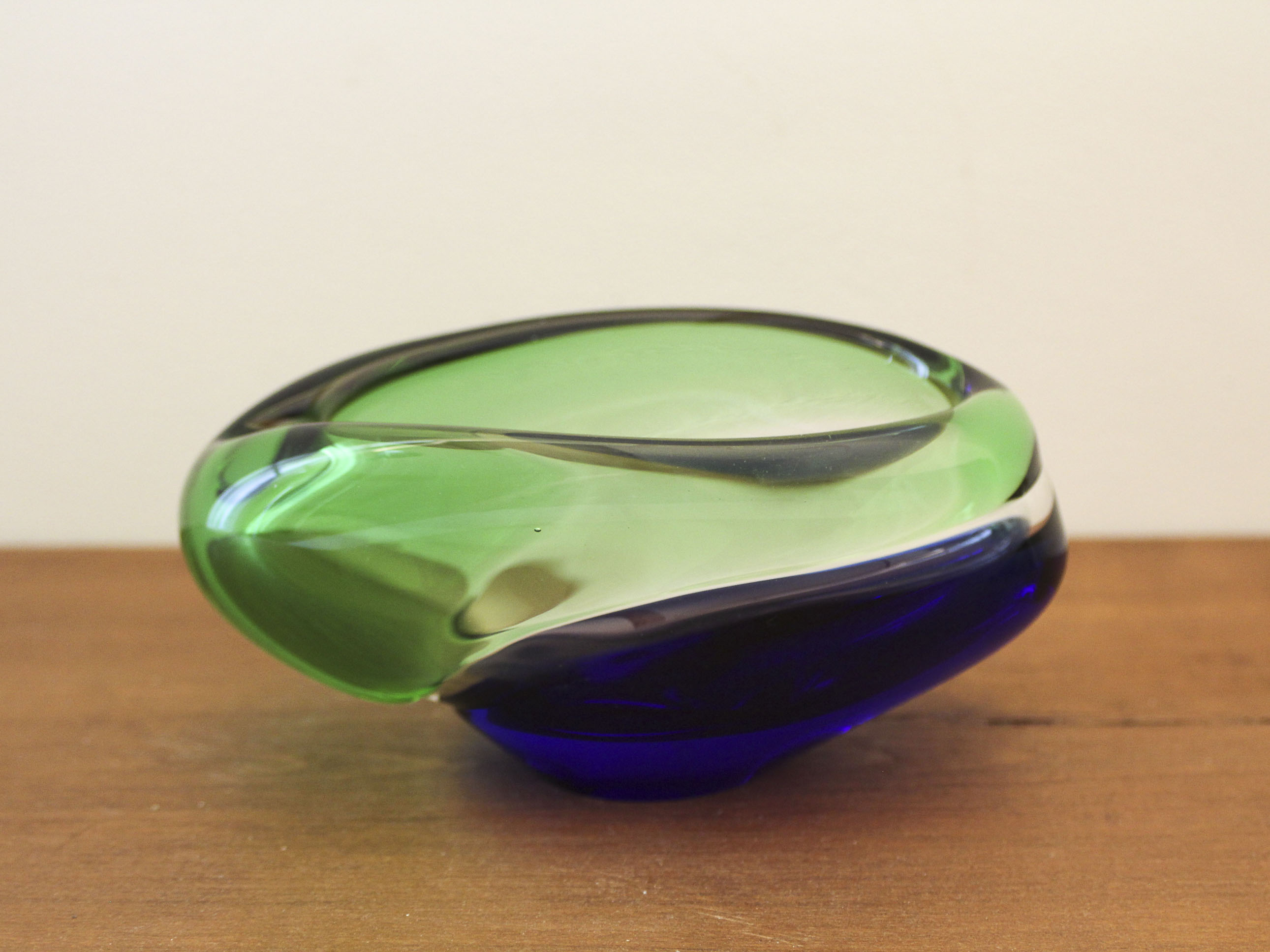 Glass ashtray by Ladislav Palecek