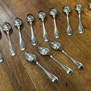 Series of 12 teaspoons in silver metal with their box