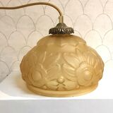 Moulded pressed glass suspension