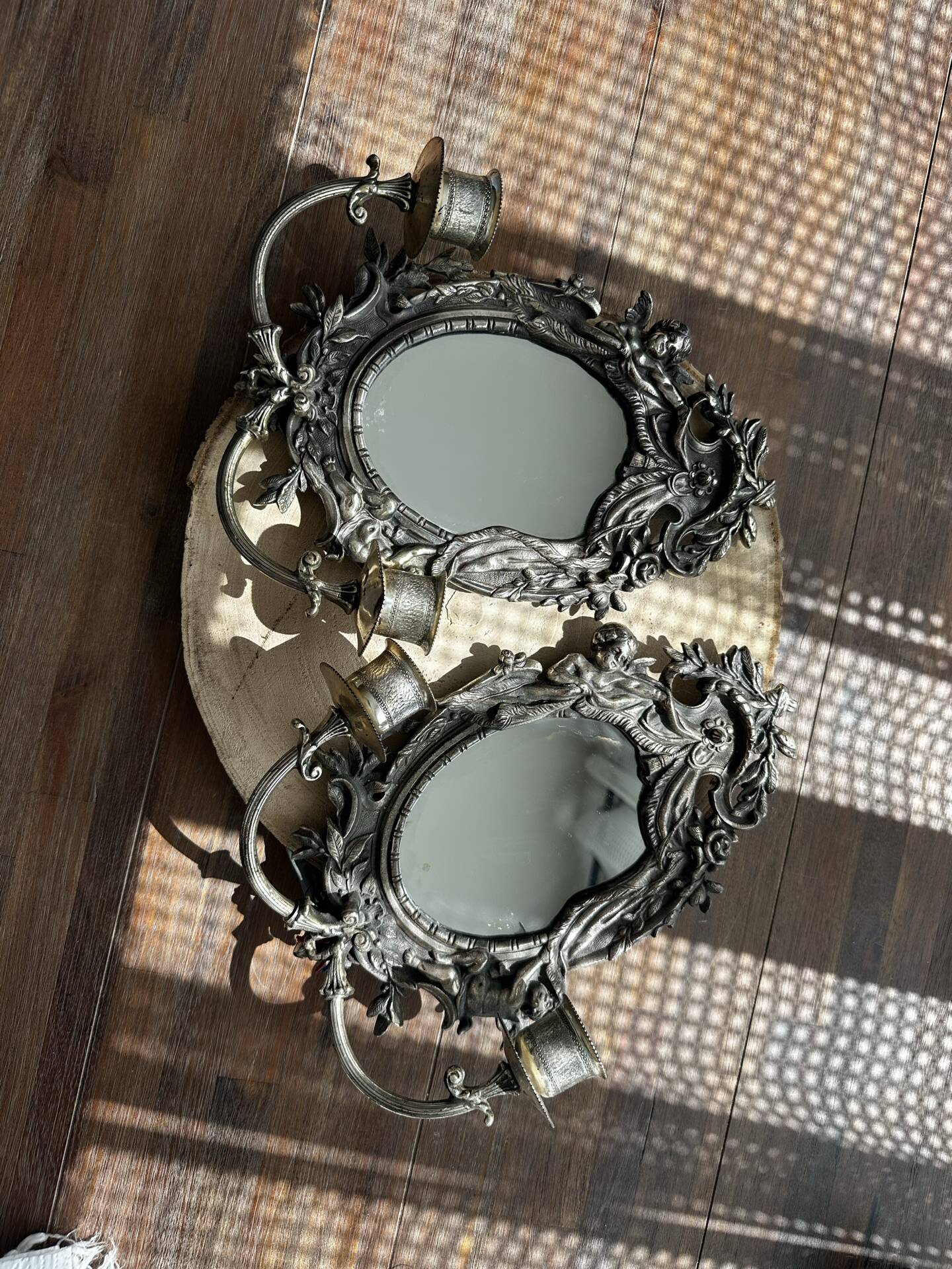 Rare pair of mirror sconces with putti. Napoleon III / Art Nouveau ~
