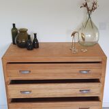 Dresser 50