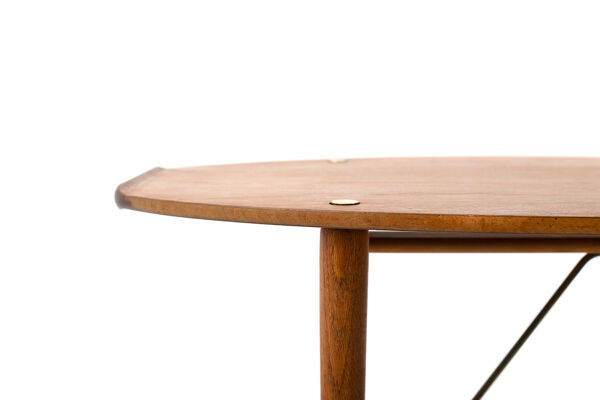 table d'appoint danoise du milieu du siècle en teck