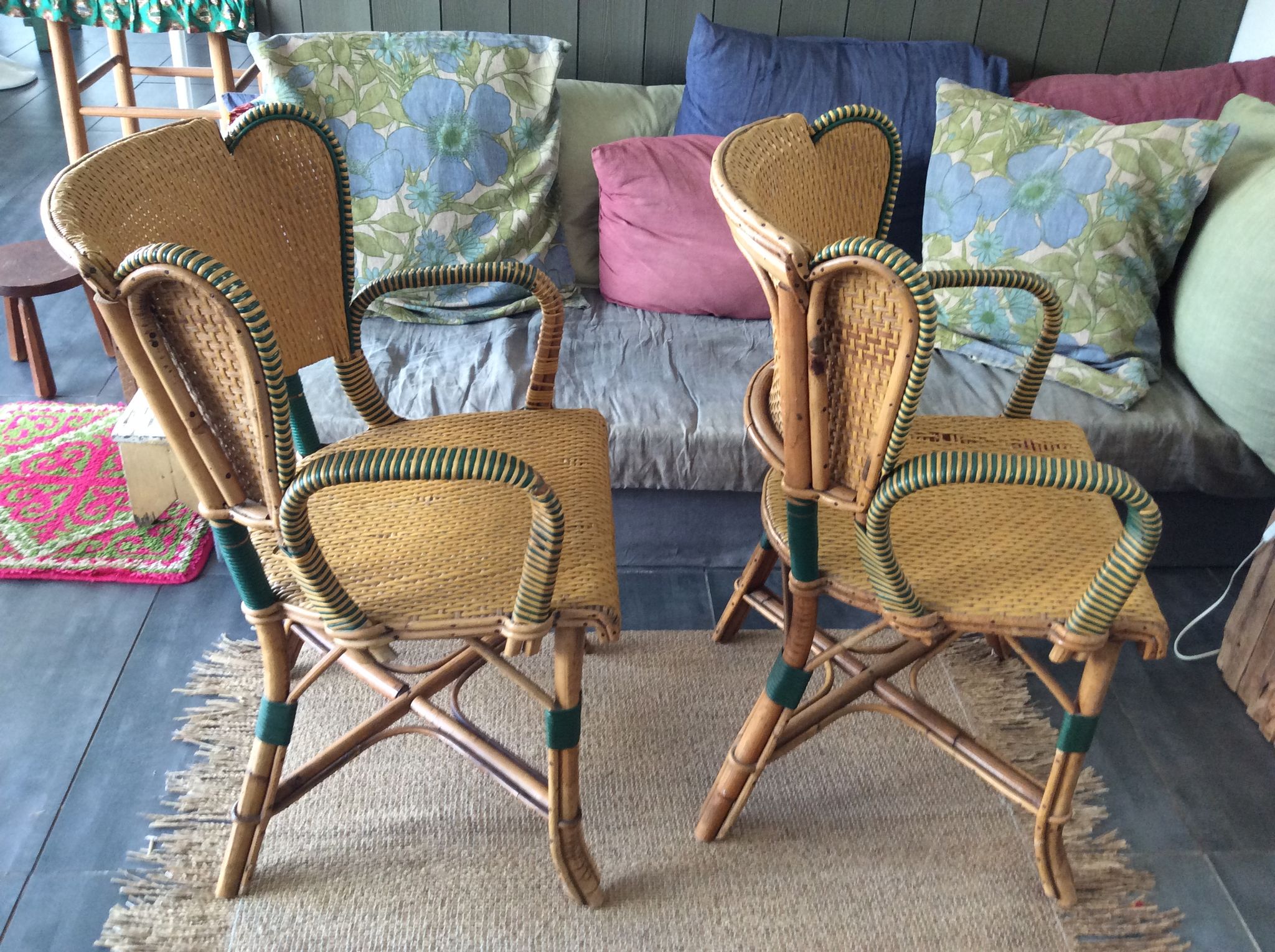 Paire de fauteuils en rotin