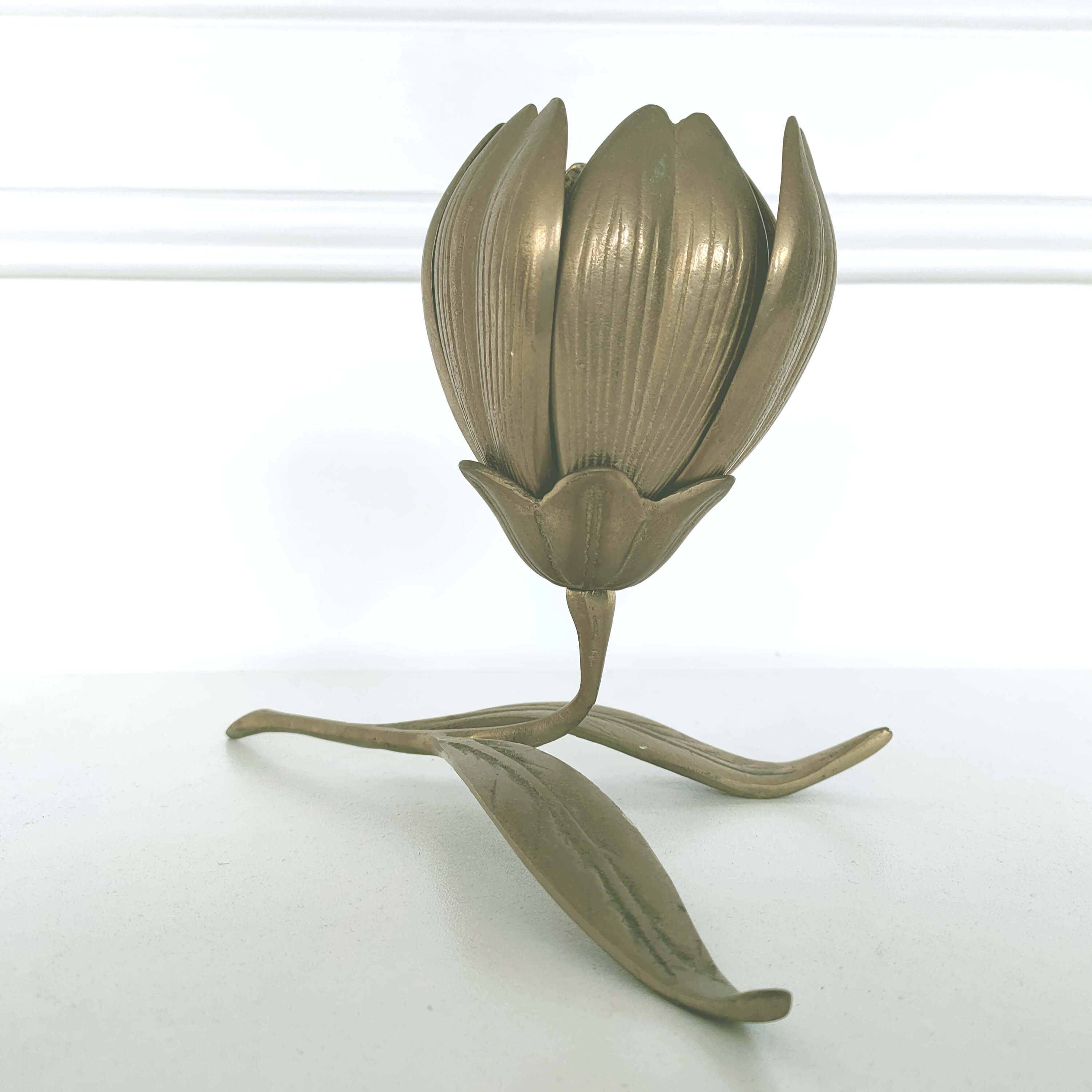 Brass flower ashtray with removable petals