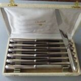 Set of 12 knives