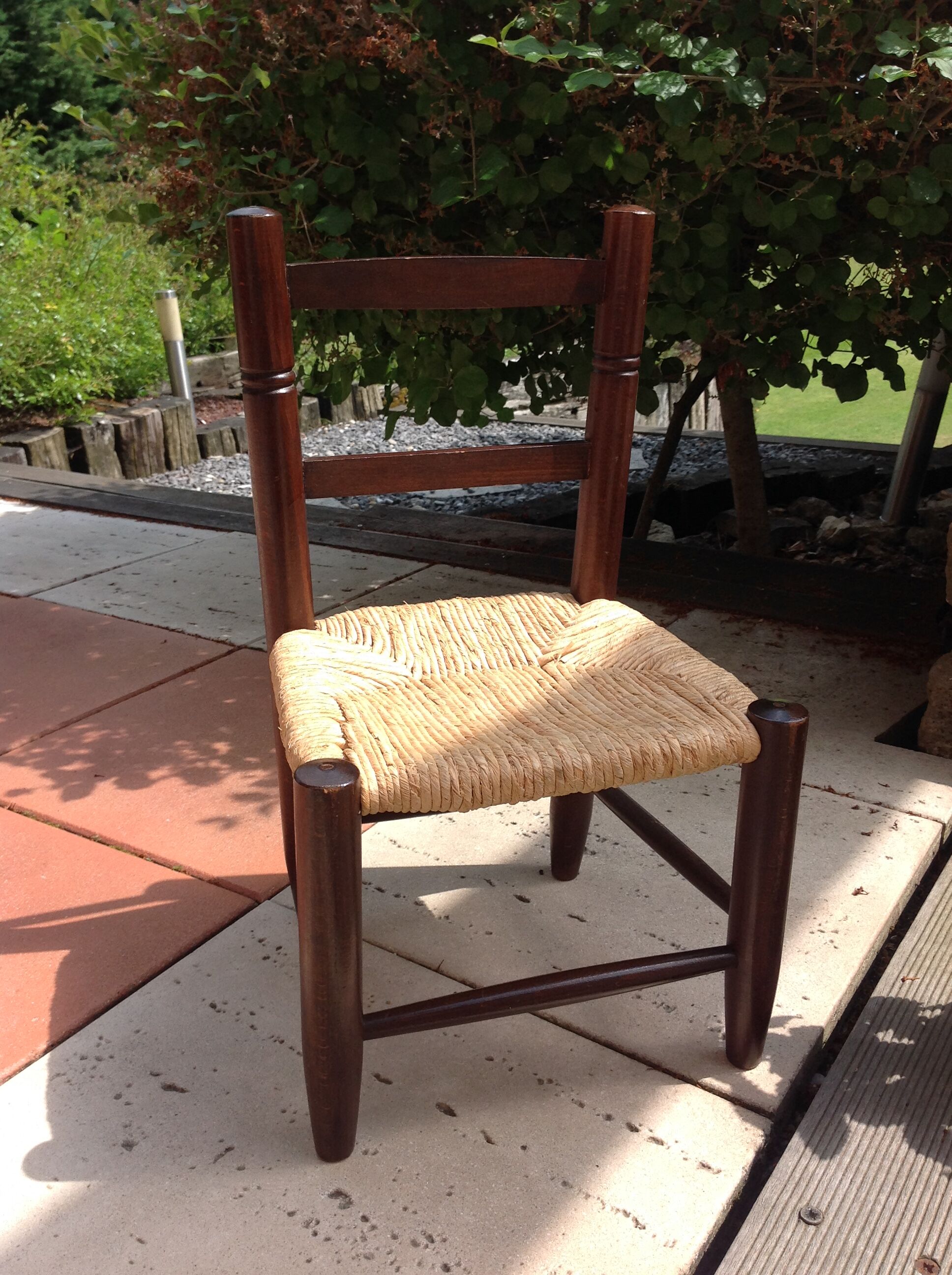 Old Chair in straw and wood for children/vintage years 60-70